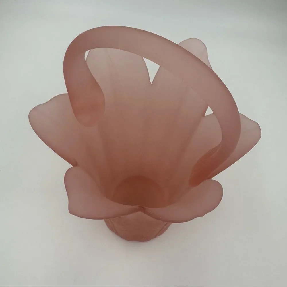 Vintage‎ Mikasa Handcrafted by Kurata Japan Frosted Pink Petal Basket Vase